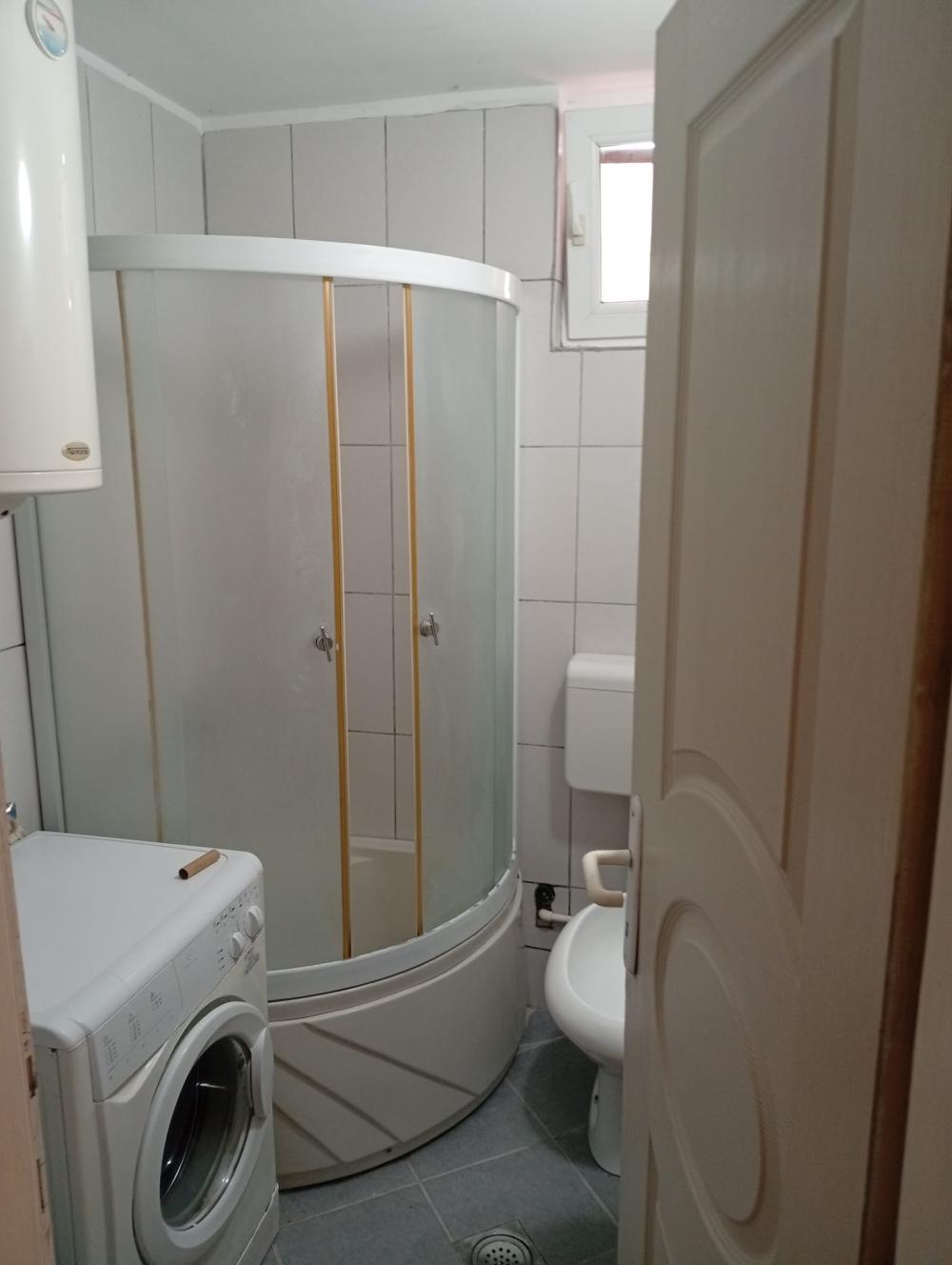 Slika 8 - U blizini Medicinskog fakulteta, Dvosoban stan na prodaju, 45m2, 71.990€